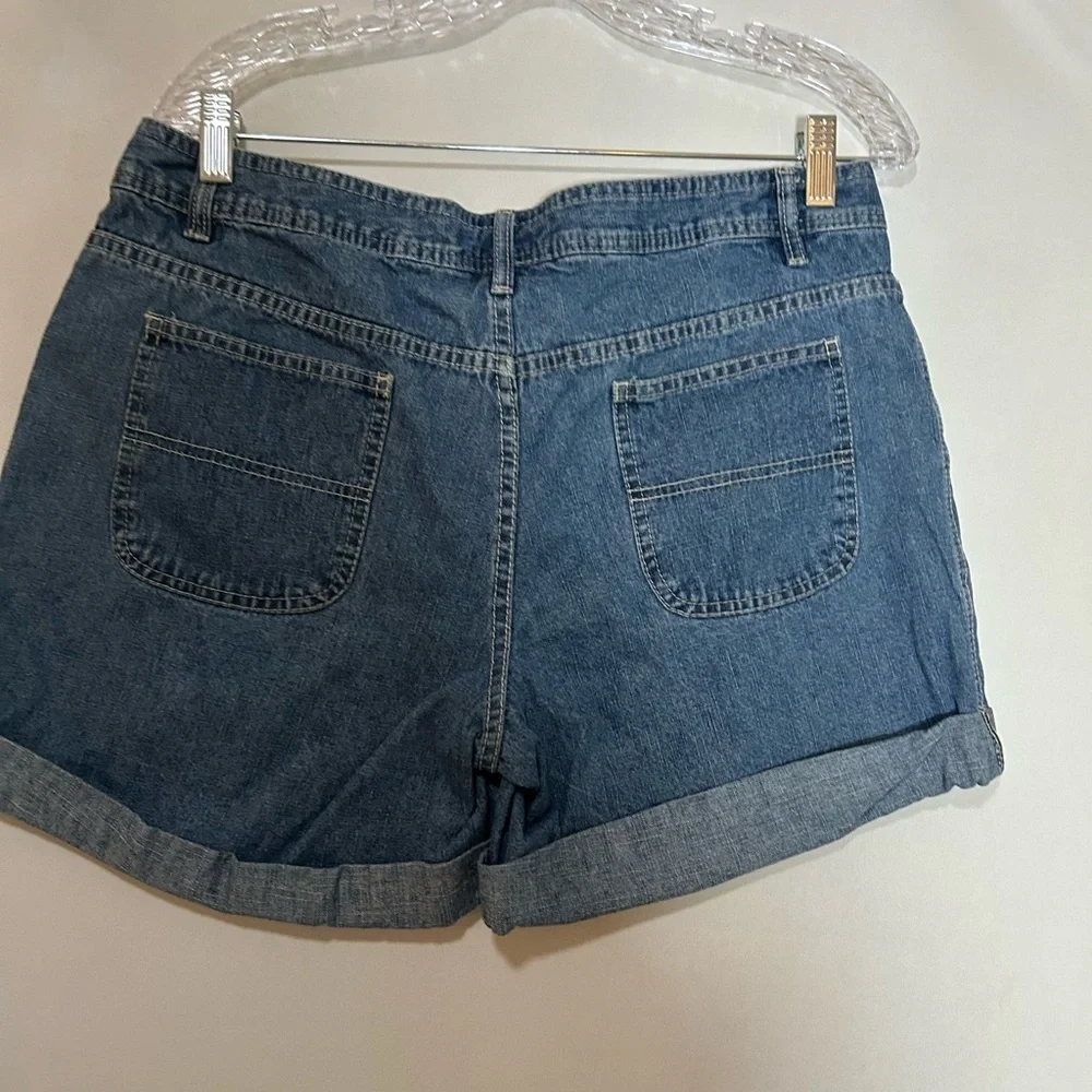 Classic Blue Denim Women's Shorts Size 14